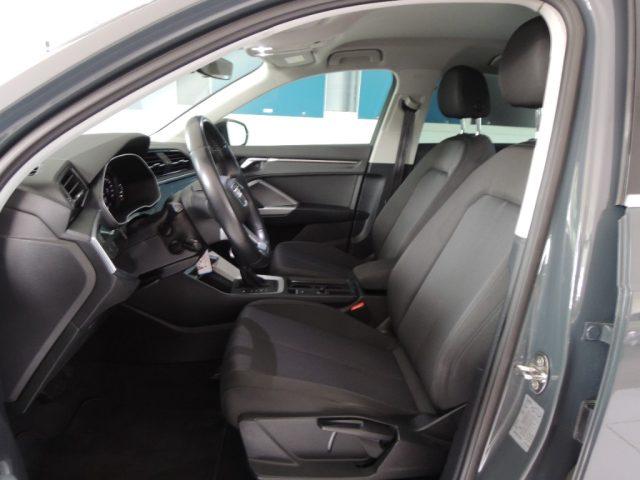 AUDI Q3 35 TDI S tronic Business Advanced
