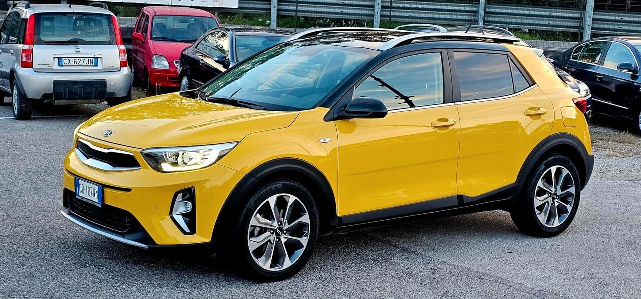 Kia Stonic 1.0 T-GDi 100 CV MHEV iMT GT Line