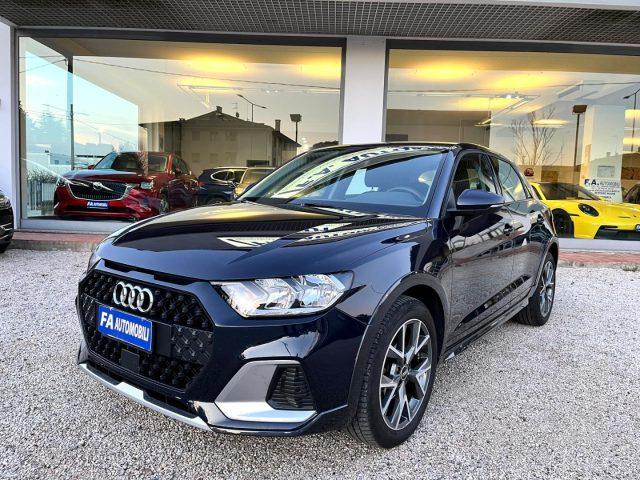 AUDI A1 citycarver 25 TFSI Admired