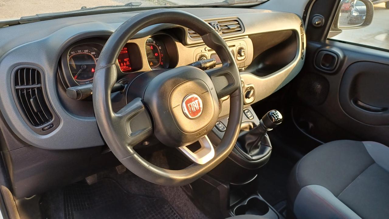 Fiat Panda 1.2 Easy SOLO 95MILA KM 2017