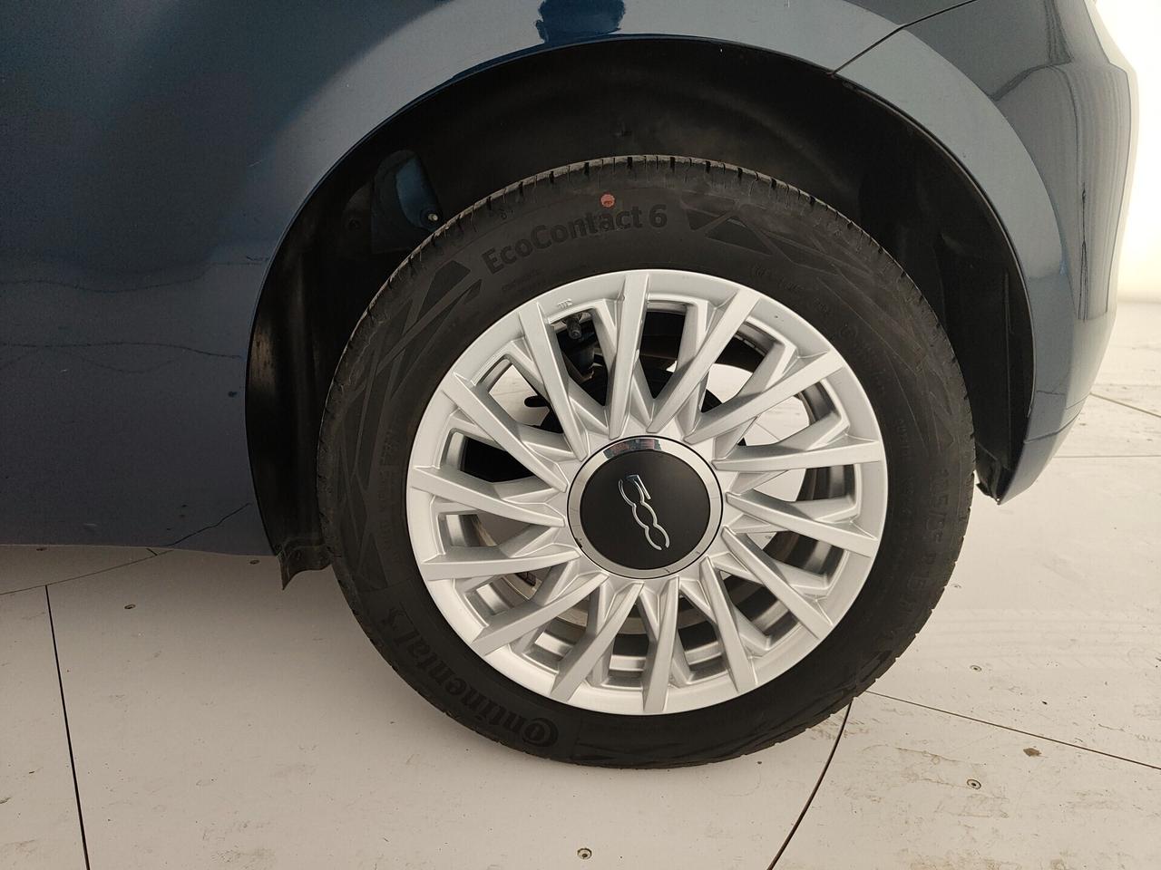 Fiat 500 C 1.0 Hybrid Dolcevita