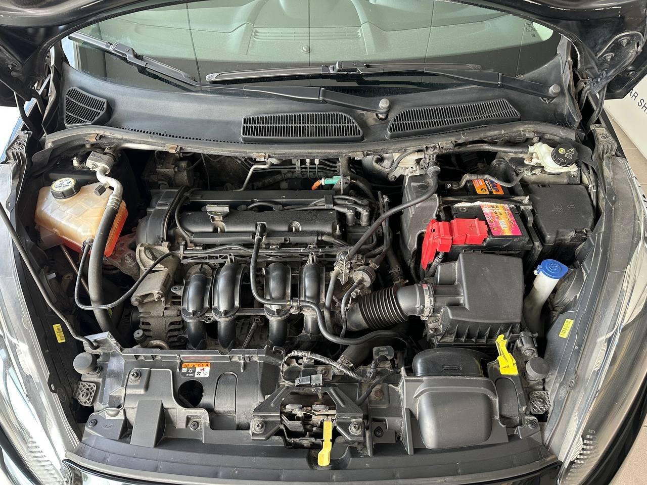 Ford Fiesta - 1. 2 | 60 CV - Distribuzione Eseguita