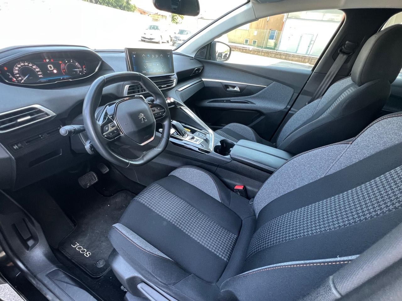 Peugeot 3008 BlueHDi 130cv Active Business