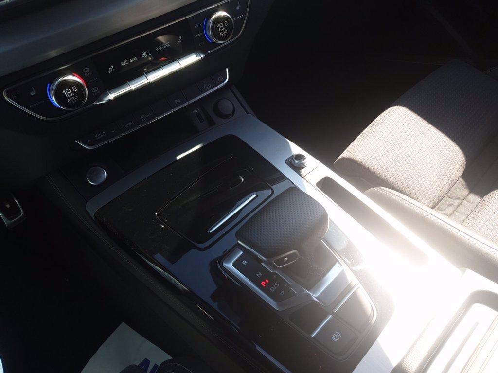 AUDI Q5 40 2.0 tdi mhev 12v s line quattro s-tronic del 2022