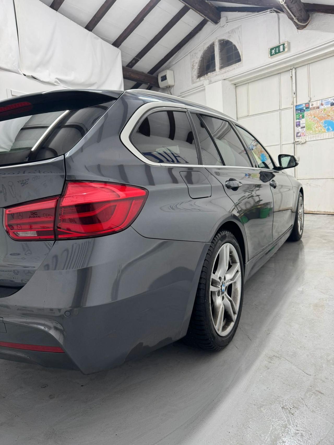 Bmw 318 318d xDrive Touring Msport