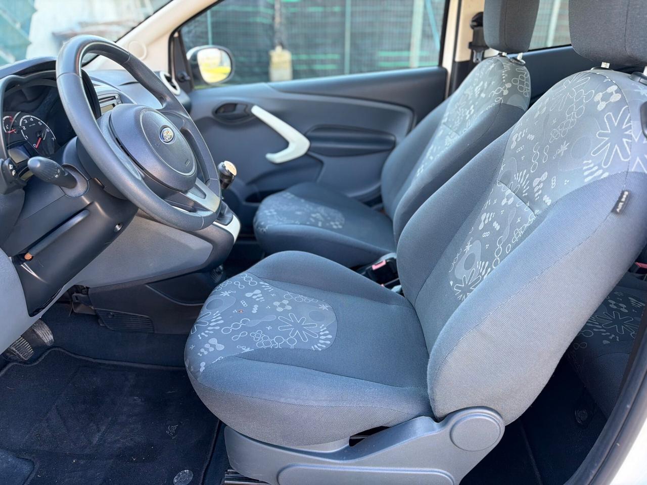 Ford Ka 1.2 8V 69 CV Individual