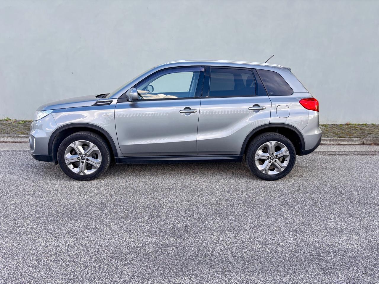 Suzuki Vitara 1.6 VVT V-Top