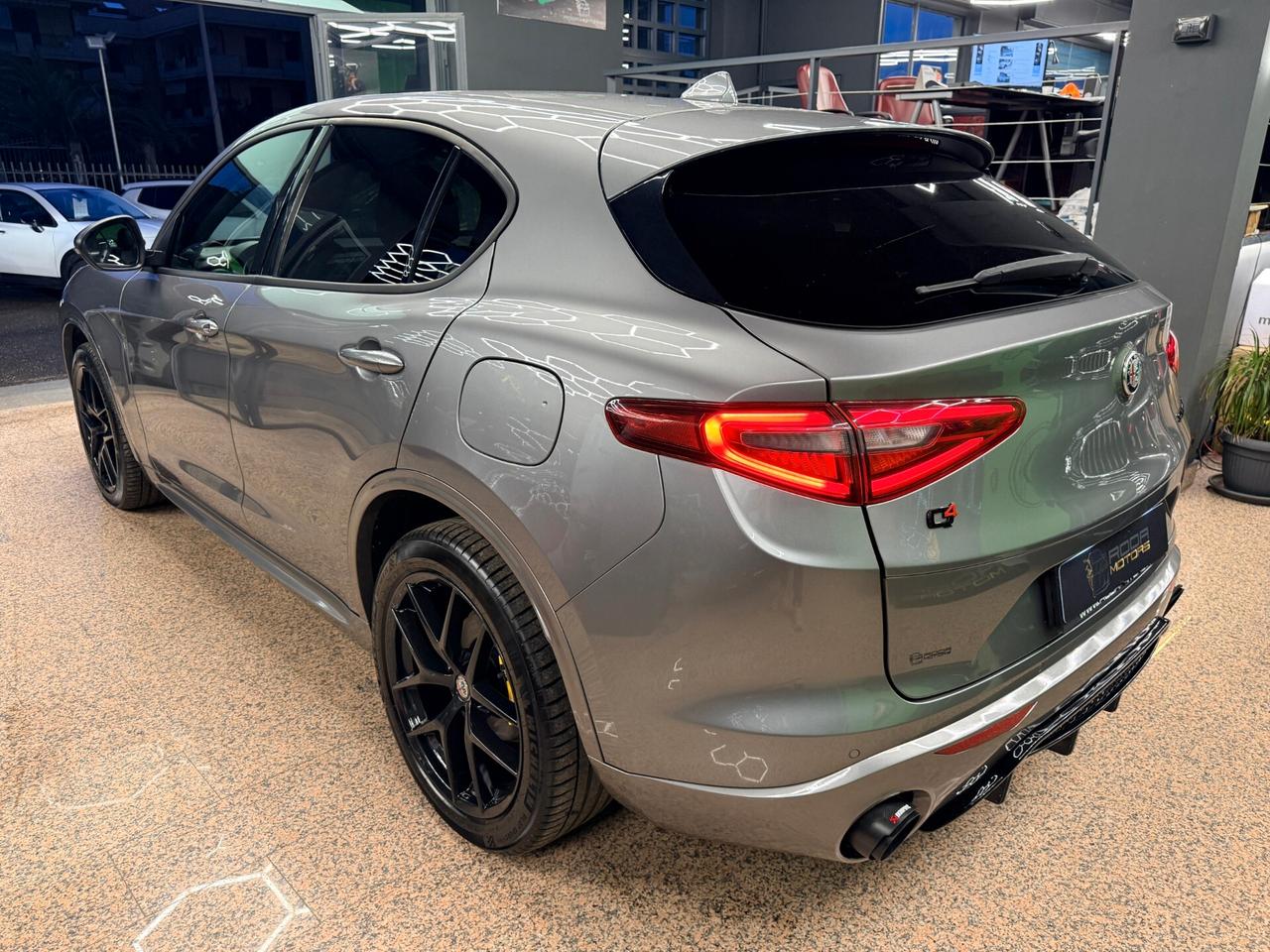 Alfa Romeo Stelvio 2.2 Turbodiesel 190 CV AT8 Q4 Sprint