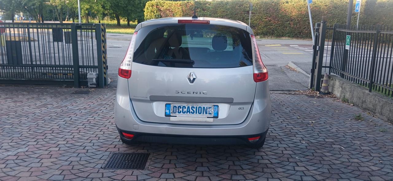 Renault Scenic 7 posti 1.5 dci