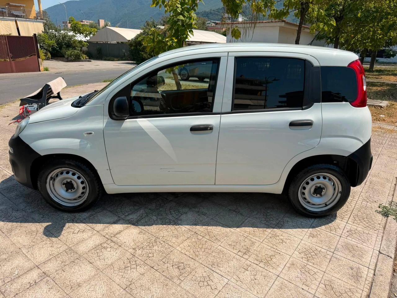 Fiat Panda 1.2 Pop Van 2 posti
