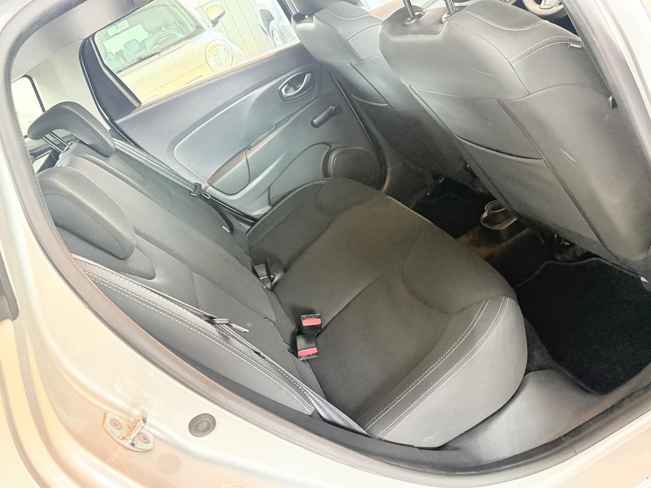 Renault Clio 1.5 dCi 90 CV Moschino Intens Euro 6