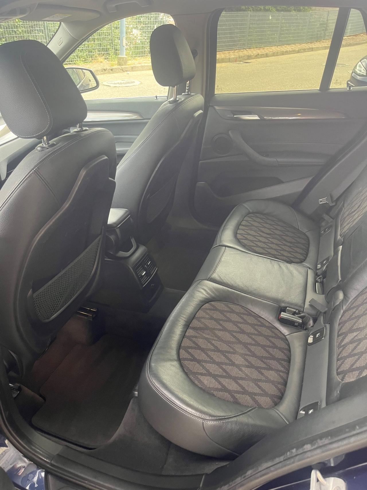 Bmw X1 sDrive18d xLine
