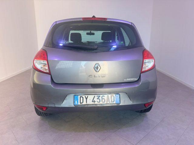 RENAULT Clio 1.2 16V 5 porte LuxeRY