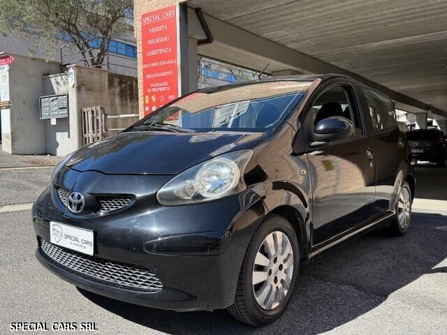 Toyota Aygo 1.0 12V VVT-i 5 porte