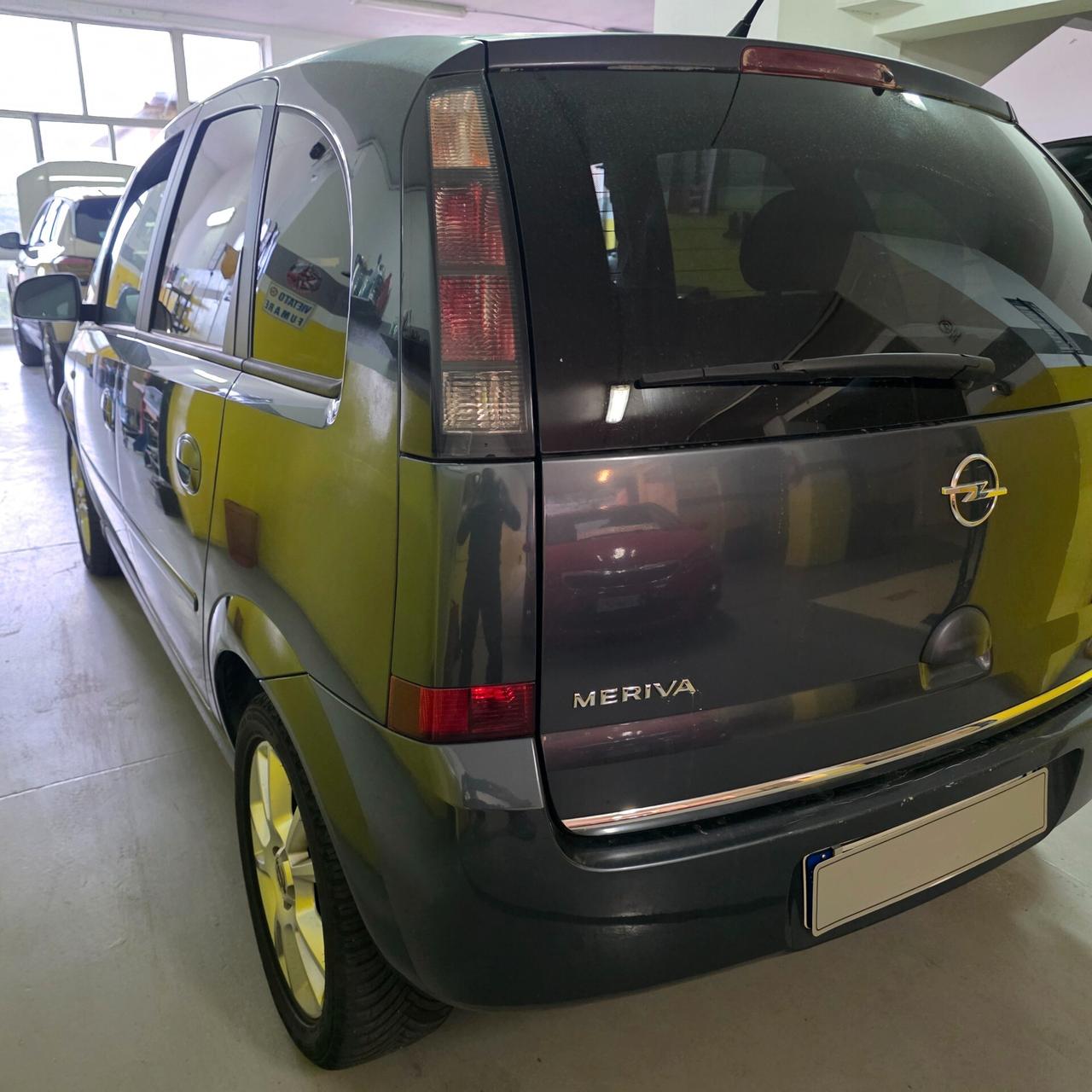 Opel Meriva 1.6 16V Cosmo