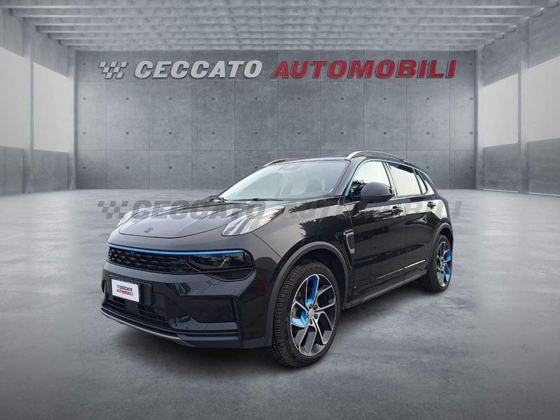 Lynk & Co 01 01 1.5 td phev