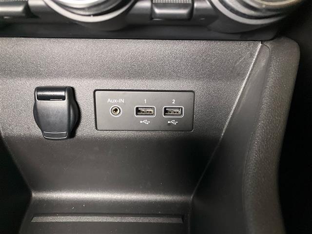 RENAULT Clio 1.6 E-Tech hybrid Zen 140cv auto my21