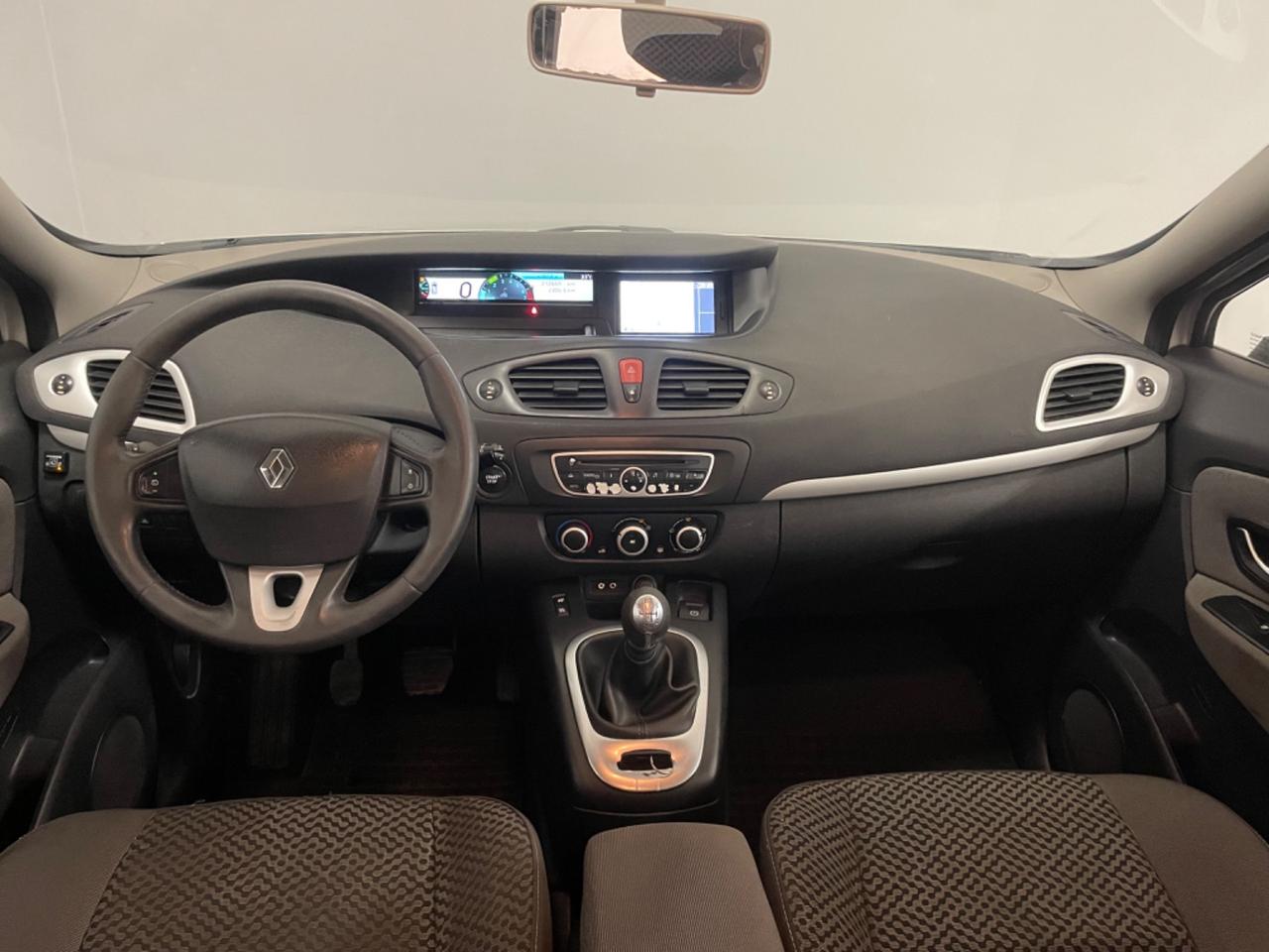 Renault Scenic Scénic 1.6 GPL Attractive Navi