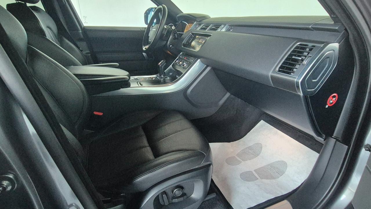 Land Rover Range Rover Sport 3.0 TDV6 HSE Dynamic
