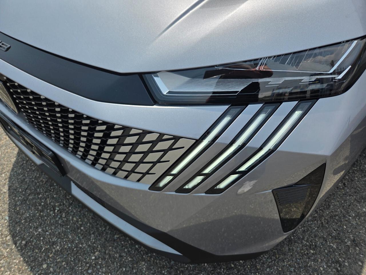 Peugeot 3008 ALLURE HYBRID NESSUN OBBLIGO FINANZIARIO !!