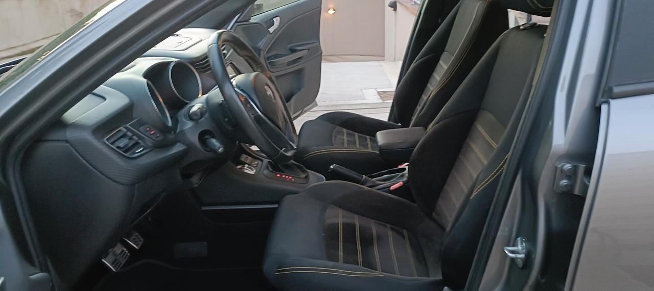 Alfa Romeo Giulietta 2.0 JTDm 170 CV TCT Veloce Carbon Edition