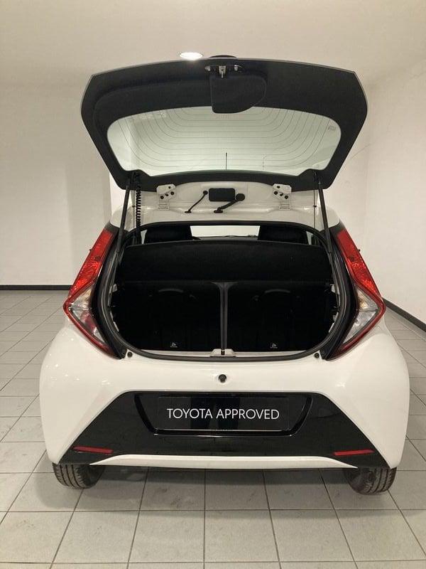 Toyota Aygo 1.0 VVT-i 72 CV 5 porte x-play