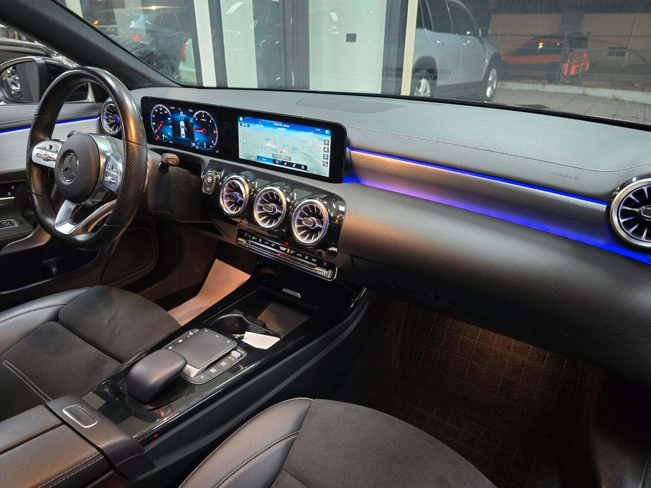 Mercedes-benz CLA 200 d Automatic Premium (Tetto)