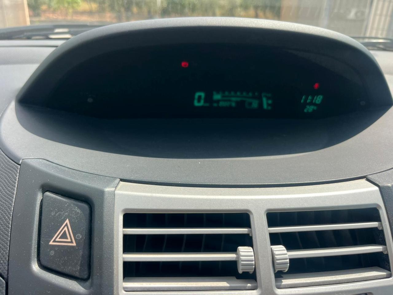 Toyota Yaris 1.3 5 porte M-MT CAMBIO AUTOMATICO