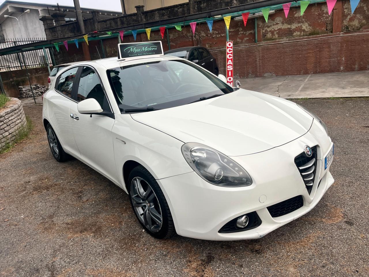 Alfa Romeo Giulietta 1.6 JTDm-2 105 CV Distinctive