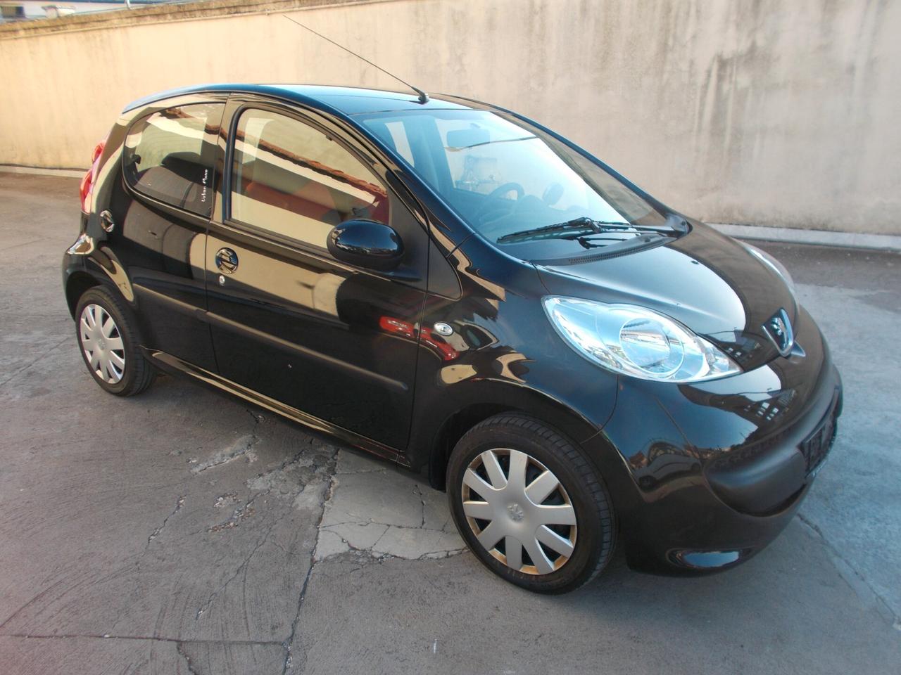 Peugeot 107 1.0 68CV 5p. Plaisir