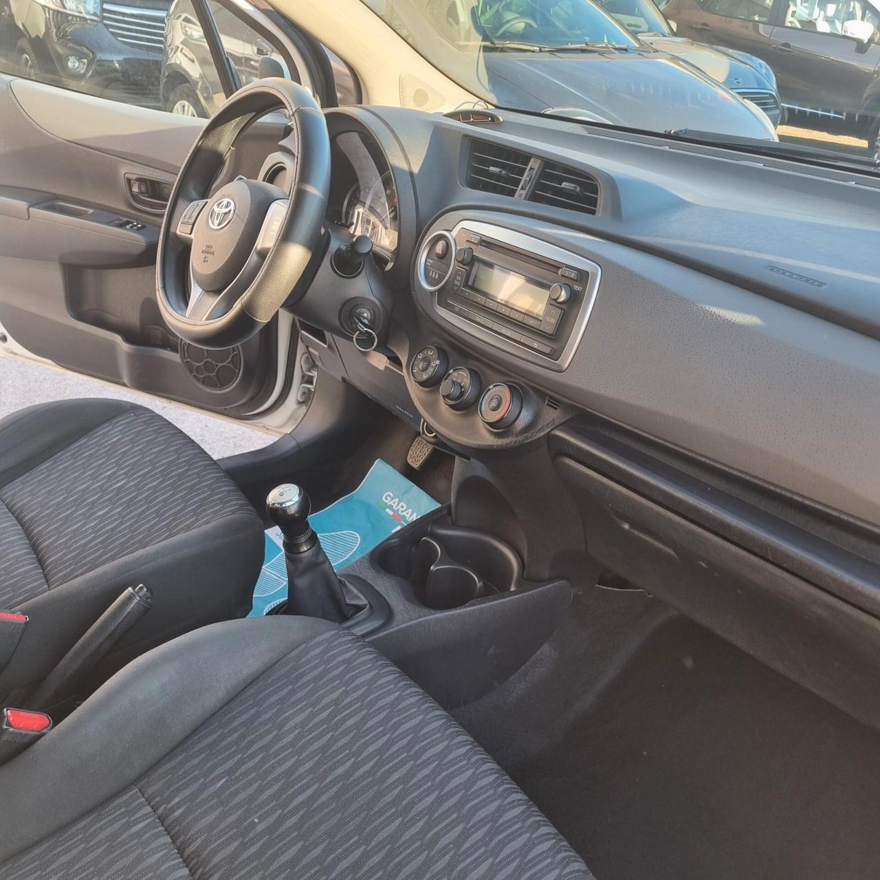 Toyota Yaris 1.0 5 porte Active