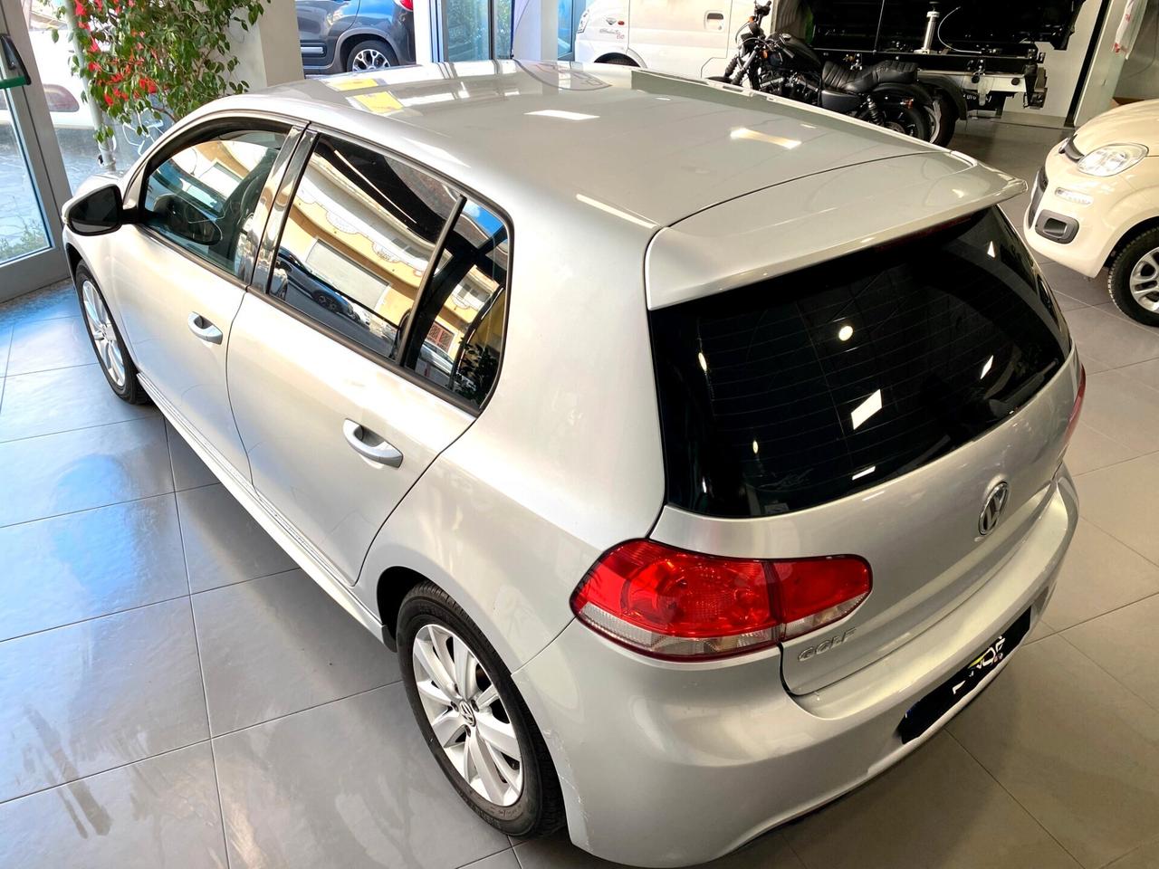 Volkswagen Golf 6 1.6 TDI 105CV 5P. Comfortline