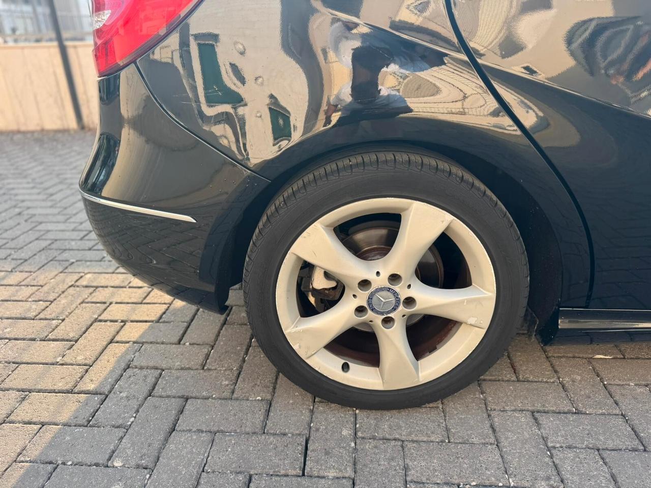 Mercedes-benz B 180 CDI EXECUTIVE