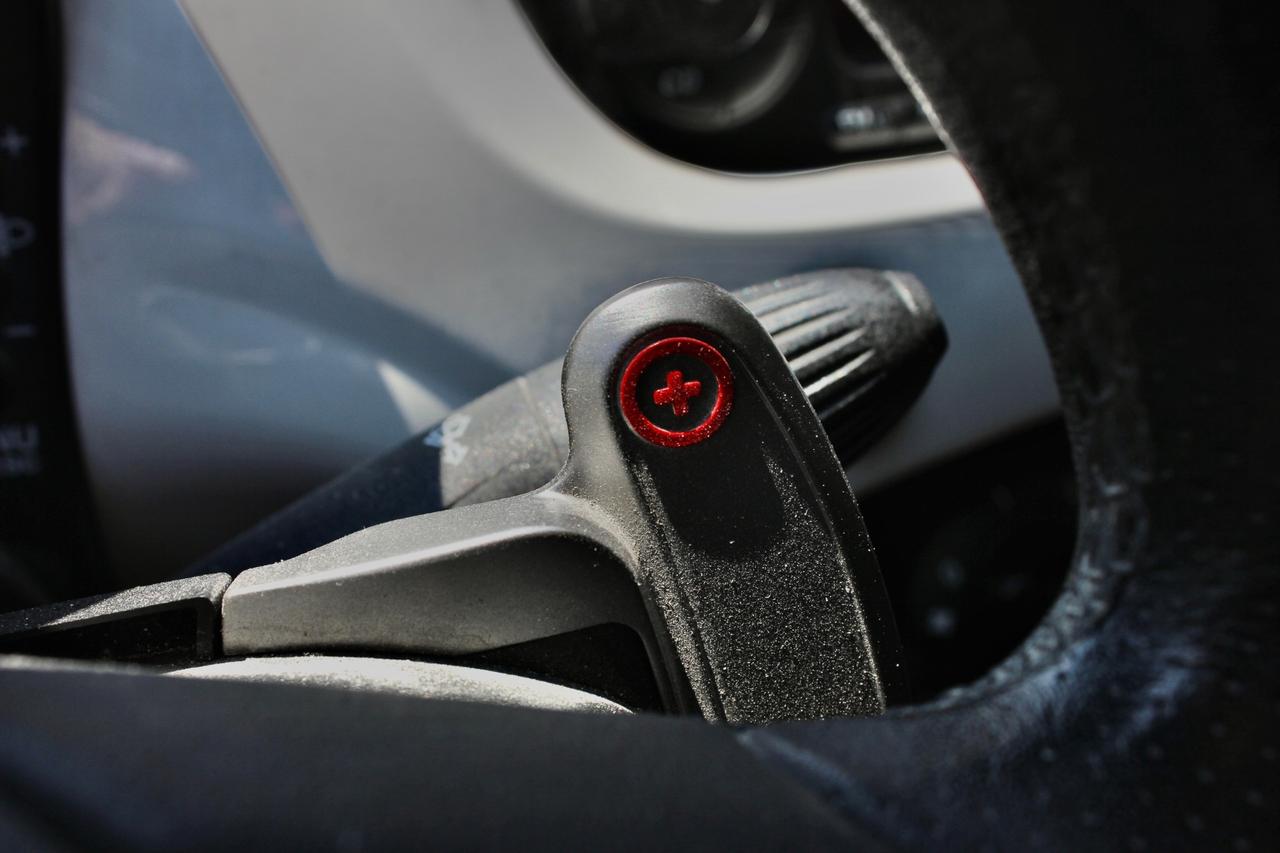 Abarth 500C 1.4 AUTOMATICA PADDLE AL VOLANTE KIT ESSEESSE 160CV