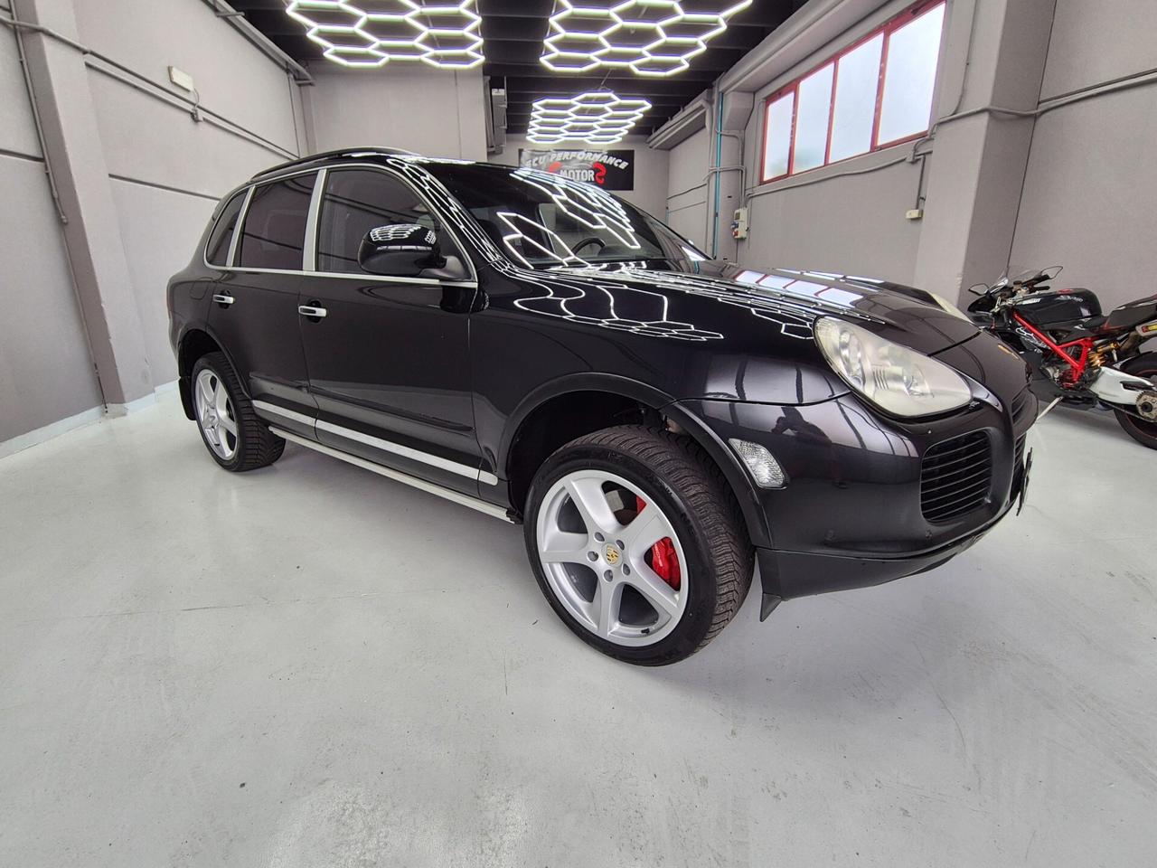 Porsche Cayenne 4.5 cat Turbo