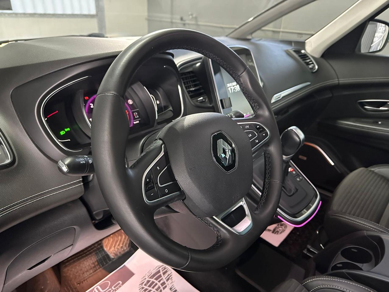 Renault Scenic Scénic dCi 160 CV EDC Energy Bose