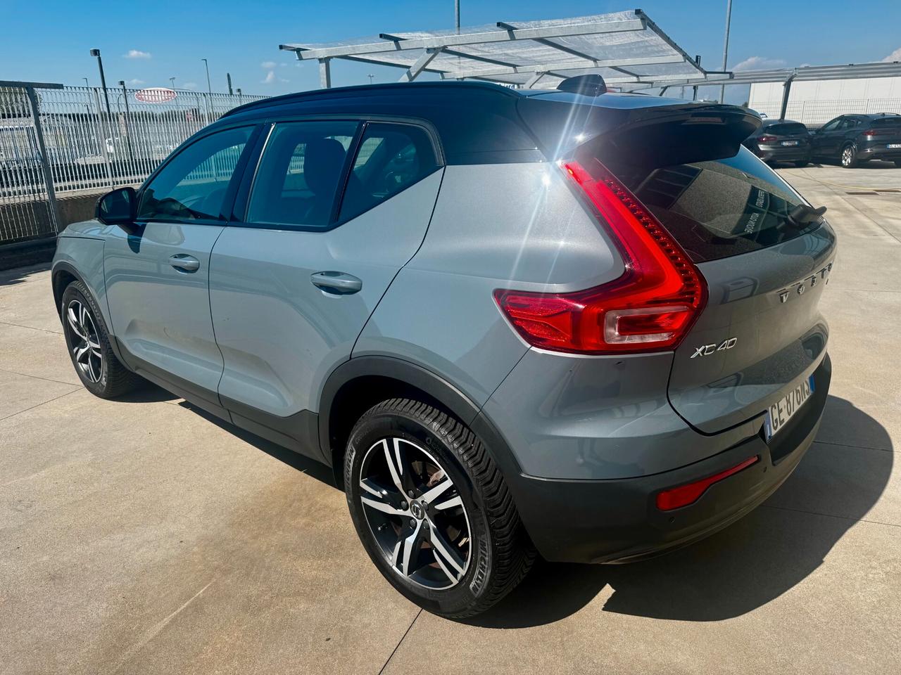 Volvo XC40 T3 Geartronic R-design