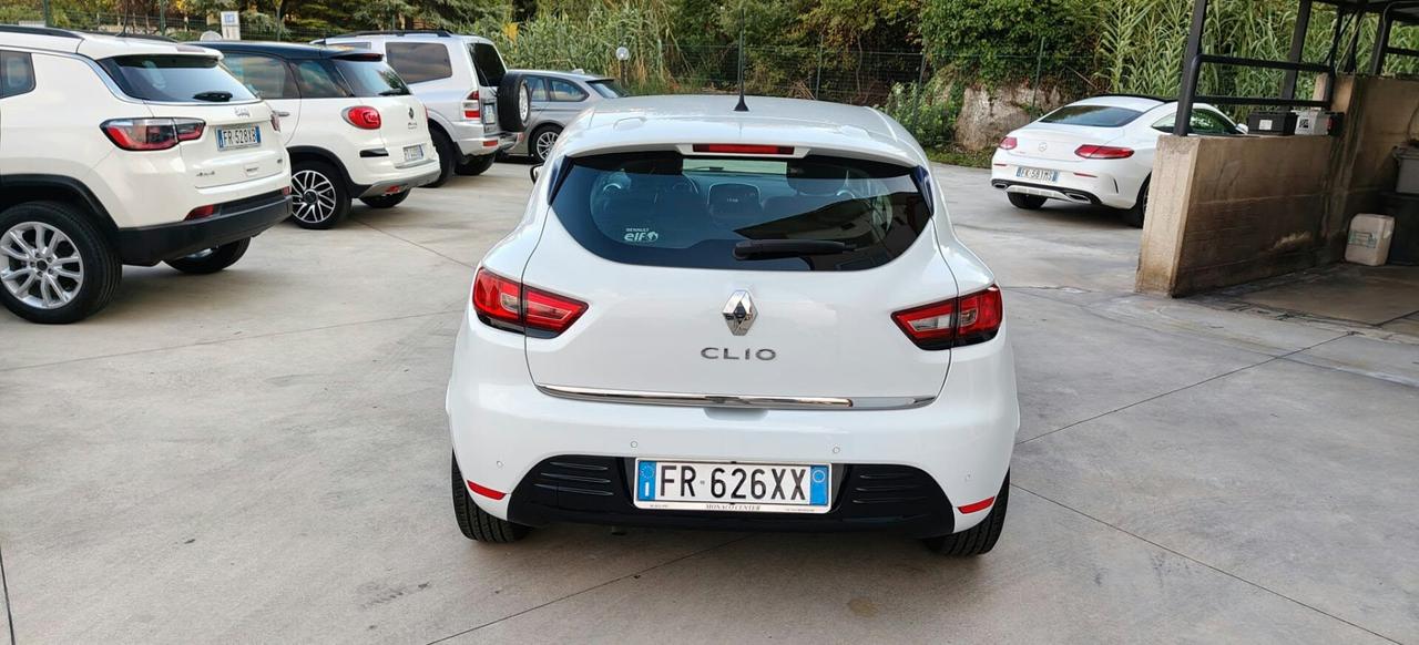 Renault Clio dCi 8V 90 CV 5 porte Duel