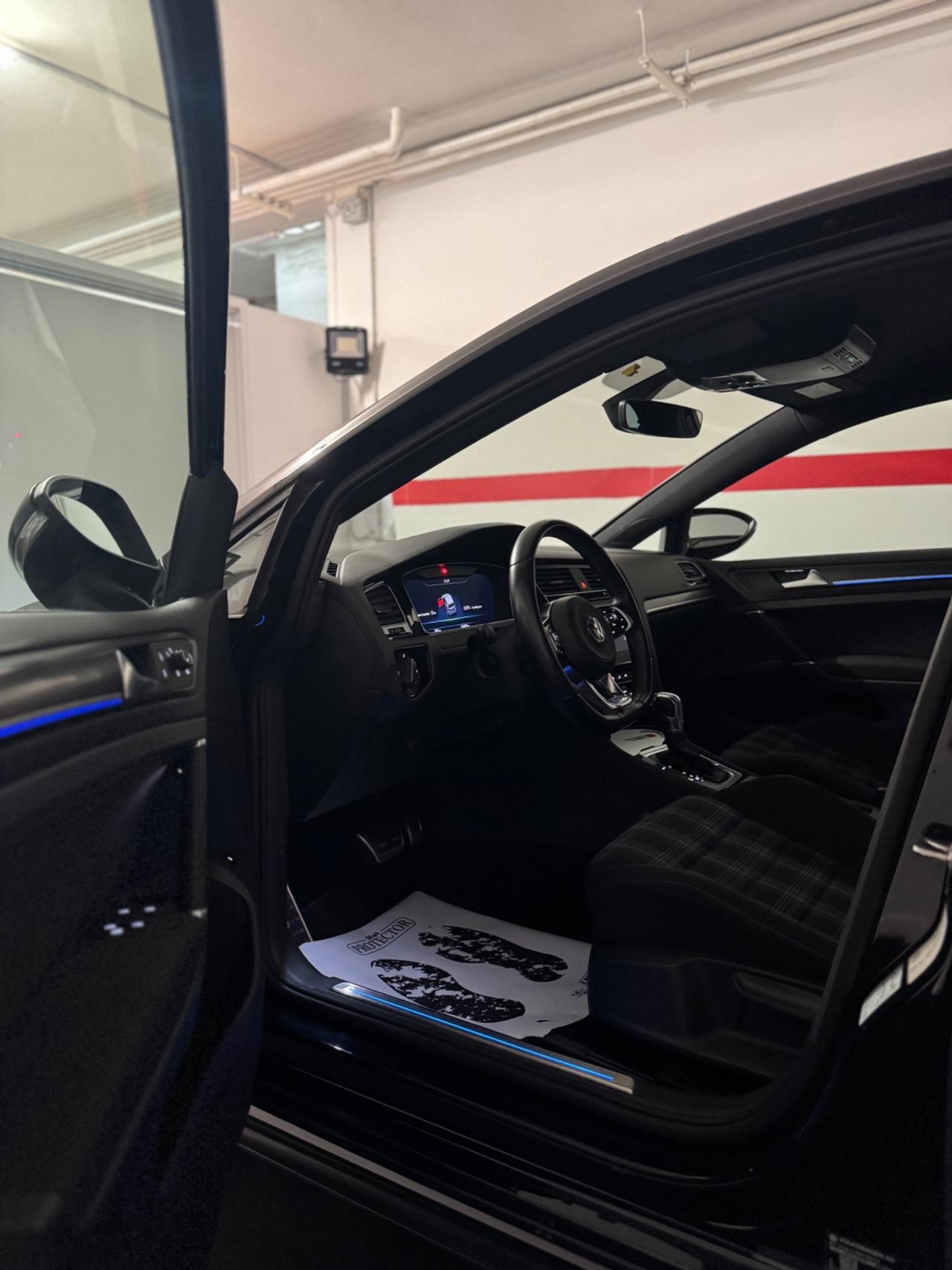 Volkswagen Golf GTI GTE DSG 5p. Plug-In-Hybrid