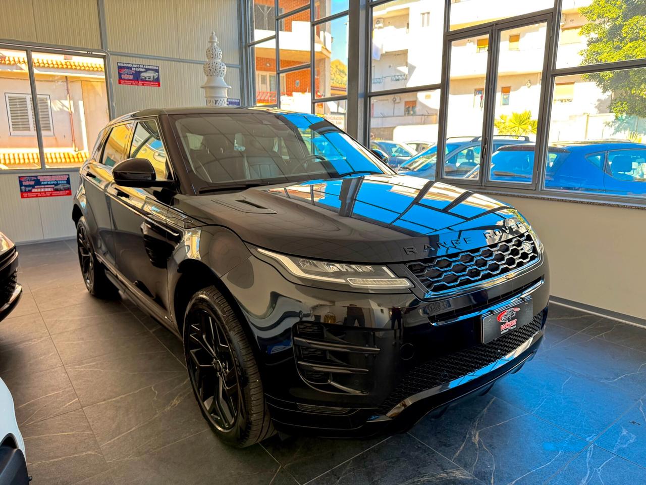 Land Rover Range Evoque 2.0D R-Dynamic HSE