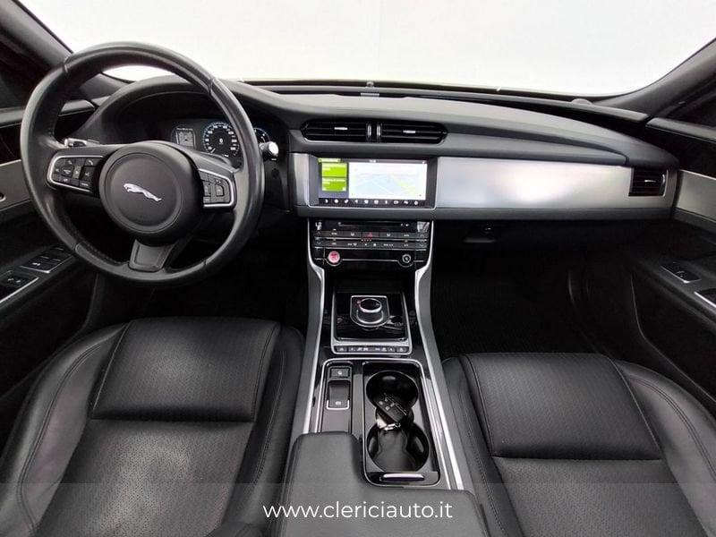 Jaguar XF 2.0 D 180 CV AWD aut. Prestige