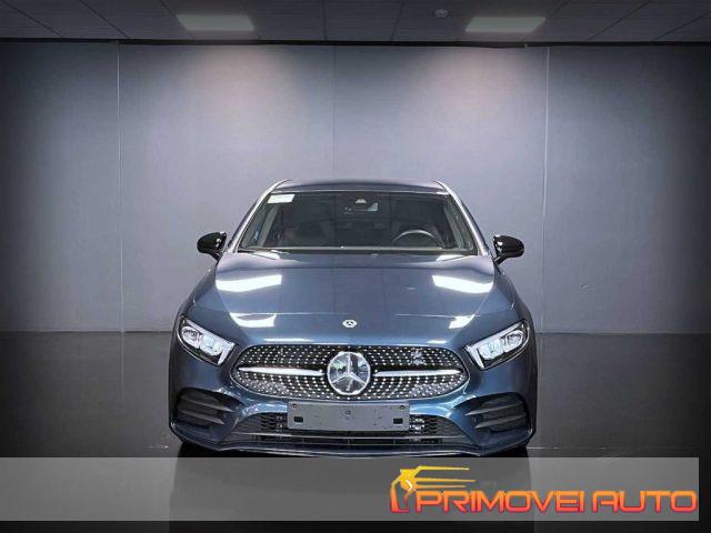 MERCEDES-BENZ A 180 d 4p. Premium