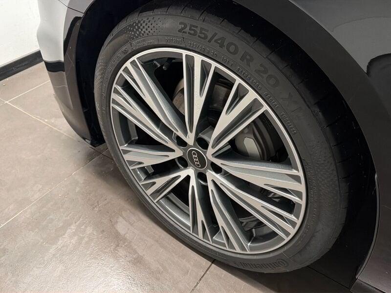 Audi A6 Audi Avant S line edition 40 TDI 150(204) kW(CV) S tronic