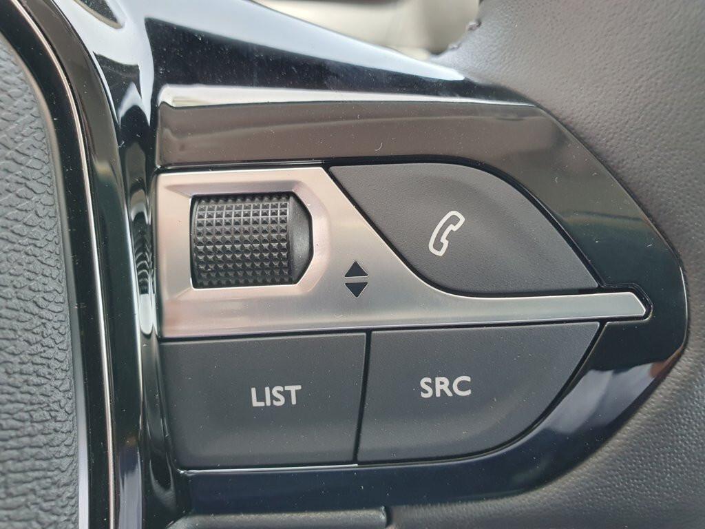 Peugeot 208 1.2 75cv Active 2024 Km0
