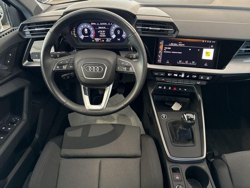 Audi A3 IV 2020 Sedan 30 1.0 tfsi S line edition