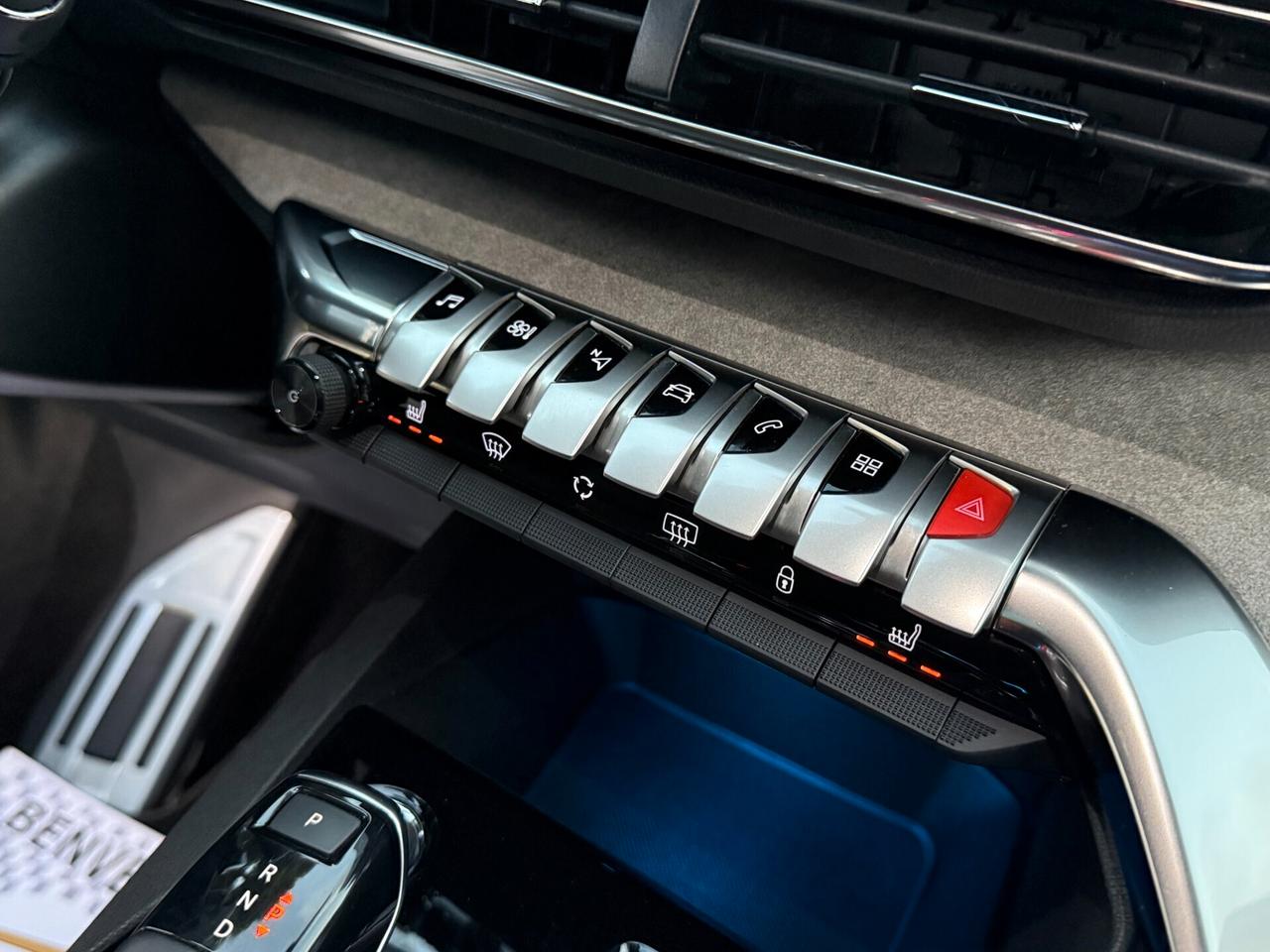 Peugeot 5008 BlueHDi EAT8 7POSTI GT TETTO LED 2023