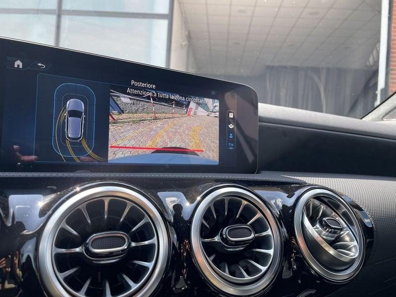 Mercedes-Benz Classe A A 250 Automatic 4Matic AMG Line Premium