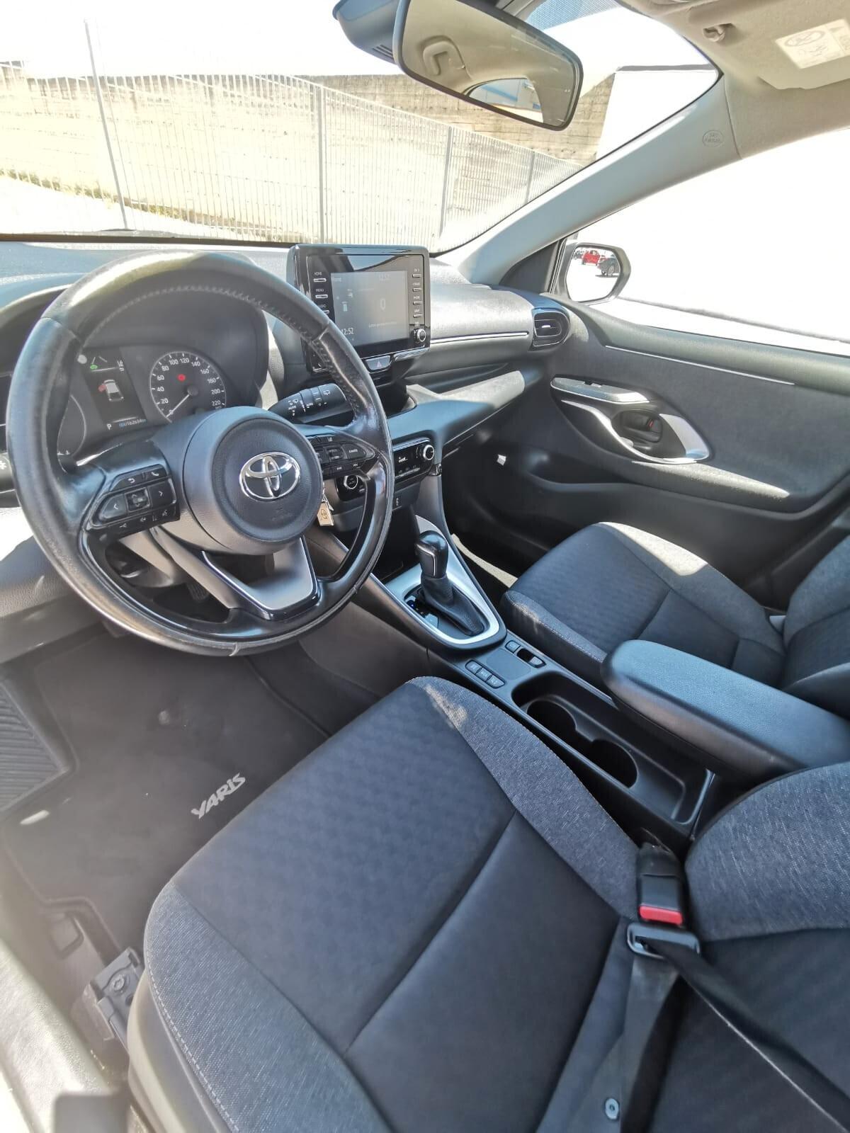 Toyota Yaris 1.5 Hybrid 5P. Active SUPERPREZZO