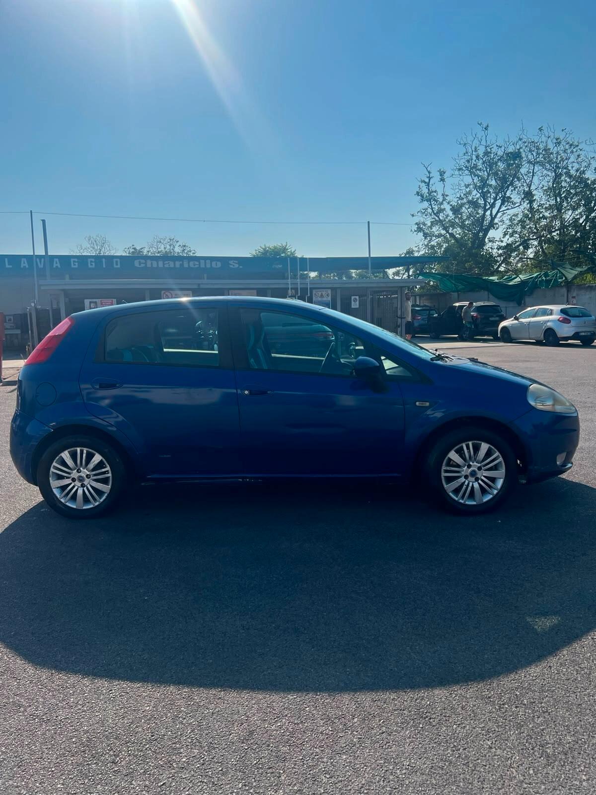 Fiat Grande Punto 1.3 MJT 75 CV 5 porte Dynamic