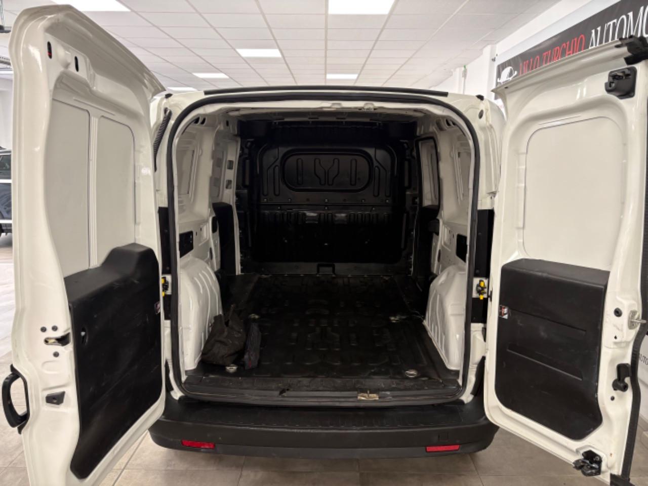 FIAT Doblo cargo maxi 1.6 mjt 105cv LH1 Lounge S&S + 12900€ IVA